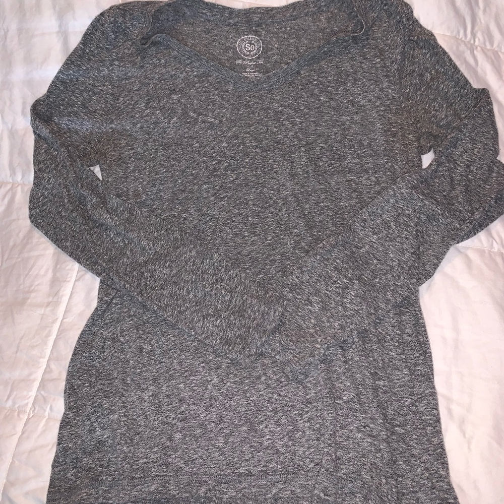 SO brand women’s long sleeved shirt